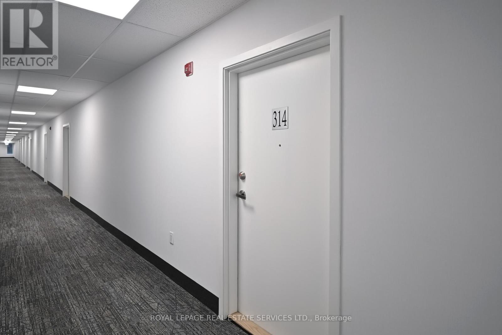 












314 - 3401 RIDGEWAY DRIVE E

,
Mississauga,




Ontario
L5L0B9

