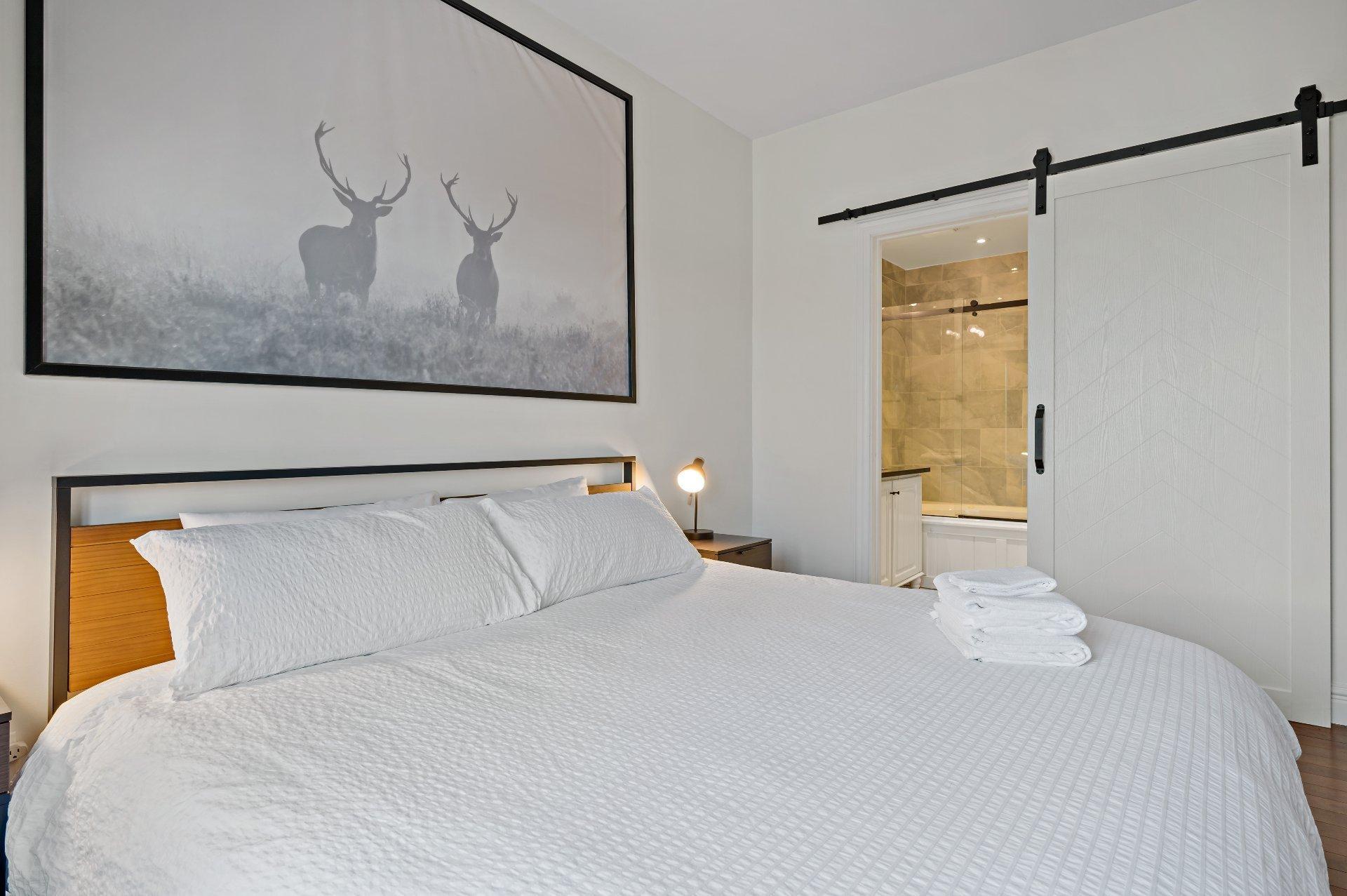 









230


Ch. de la Forêt

, 1,
Mont-Tremblant,




QC
J8E3K8

