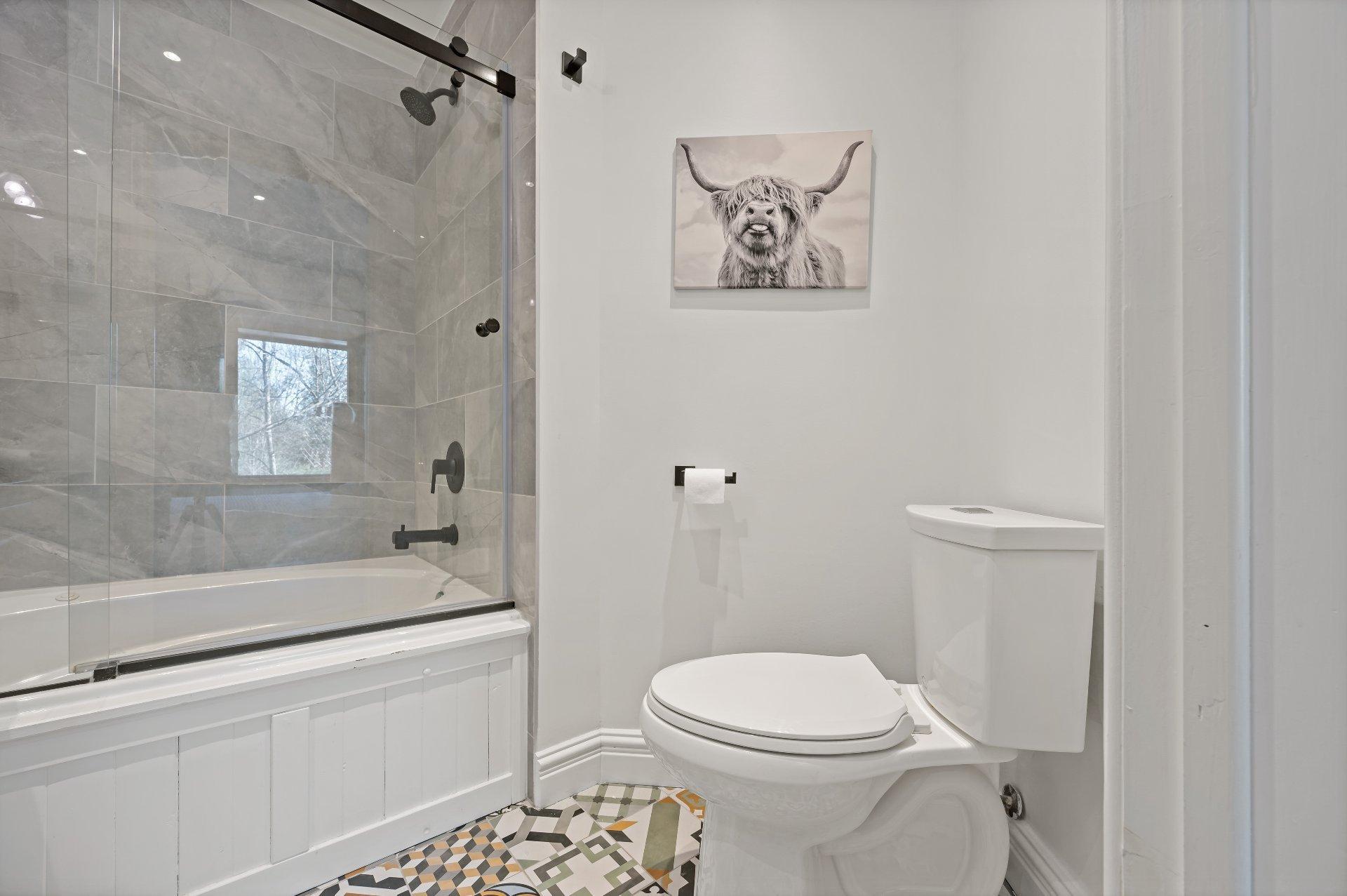 









230


Ch. de la Forêt

, 1,
Mont-Tremblant,




QC
J8E3K8

