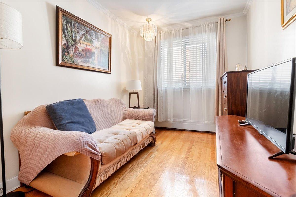 









6015

 - 6019


Rue Pierre-Bédard

,
Montréal (Mercier/Hochelaga-Maisonneuve),




QC
H1M1K3

