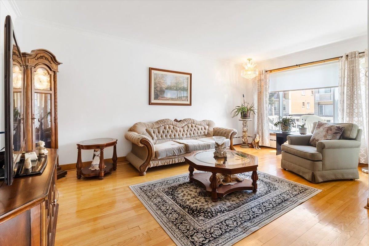 









6015

 - 6019


Rue Pierre-Bédard

,
Montréal (Mercier/Hochelaga-Maisonneuve),




QC
H1M1K3


