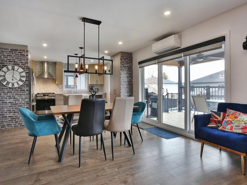









1537


Rue Stevens

,
Farnham,




QC
J2N0G6

