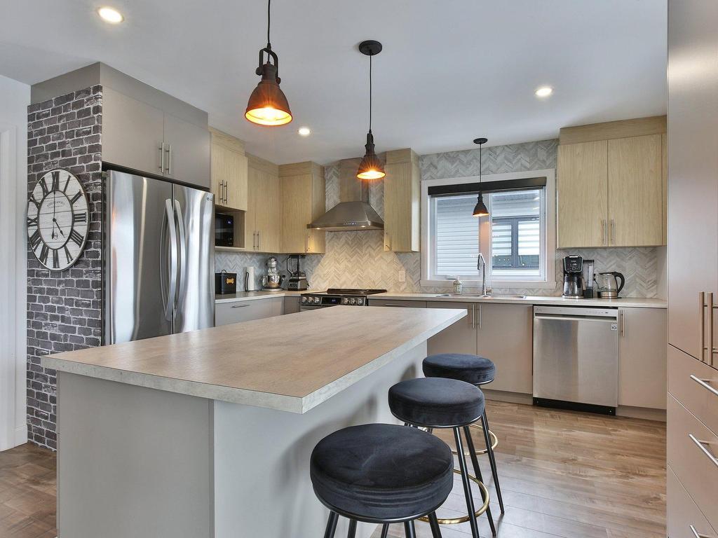 









1537


Rue Stevens

,
Farnham,




QC
J2N0G6

