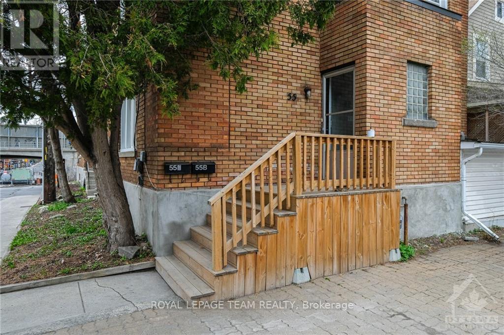 












55 GLENDALE AVENUE

,
Ottawa,




Ontario
K1S1W3

