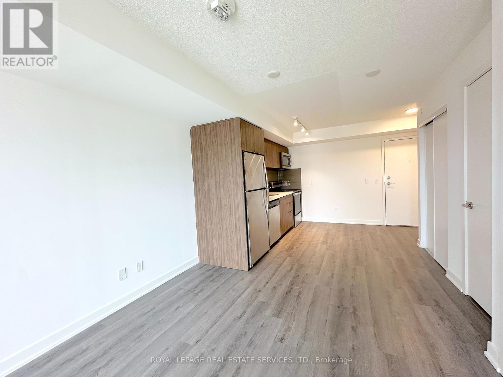 












605 - 1225 YORK MILLS ROAD

,
Toronto,




Ontario
M3A1Y4

