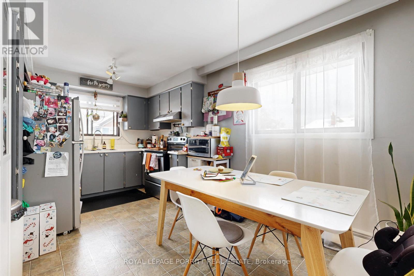 












15 MUSKOKA AVENUE

,
Toronto,




Ontario
M8W1H4

