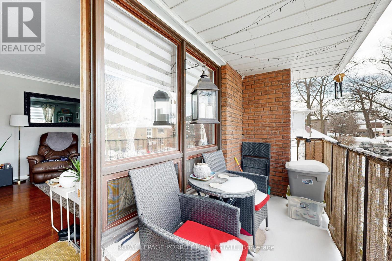 












15 MUSKOKA AVENUE

,
Toronto,




Ontario
M8W1H4

