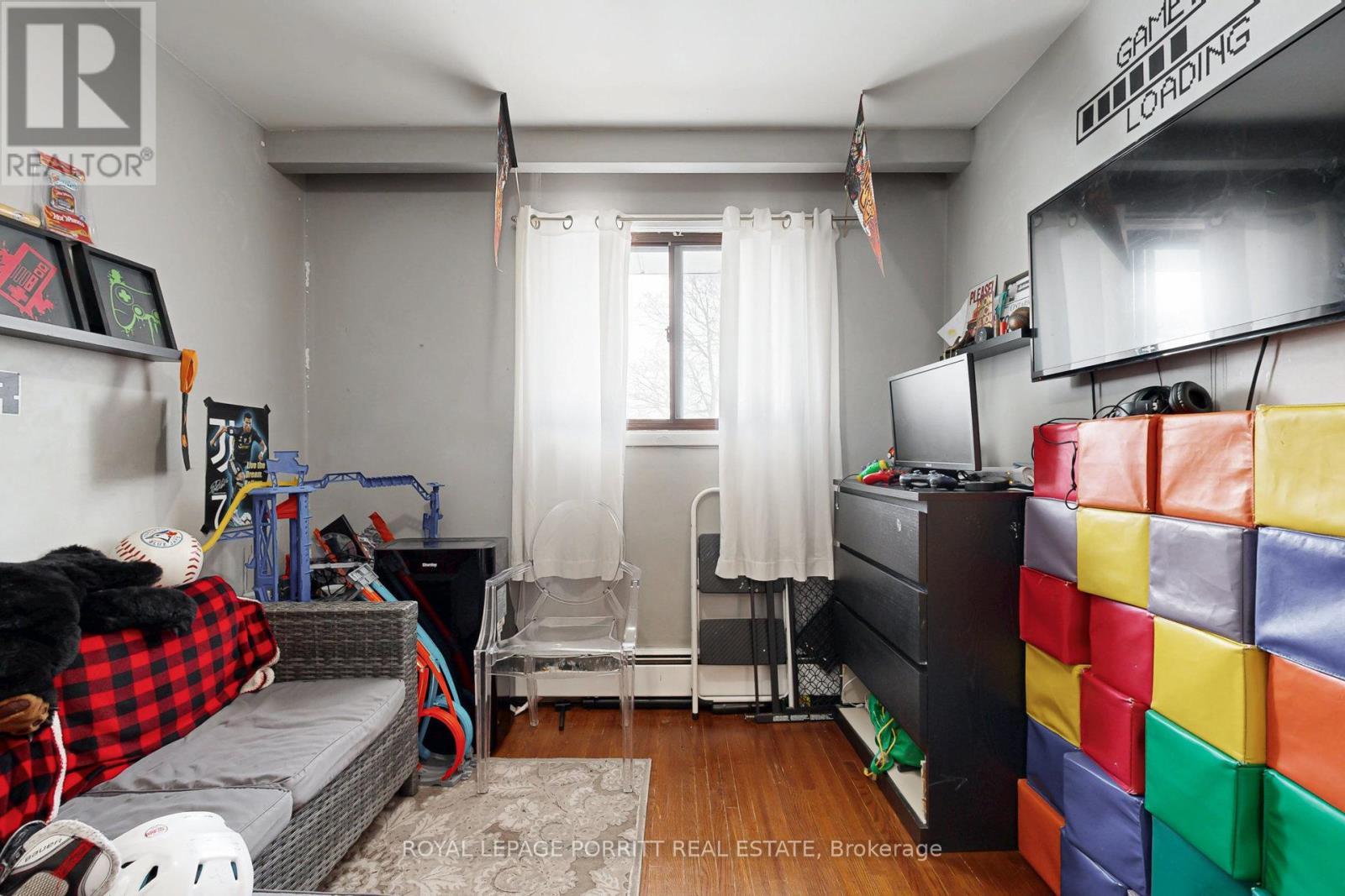 












15 MUSKOKA AVENUE

,
Toronto,




Ontario
M8W1H4

