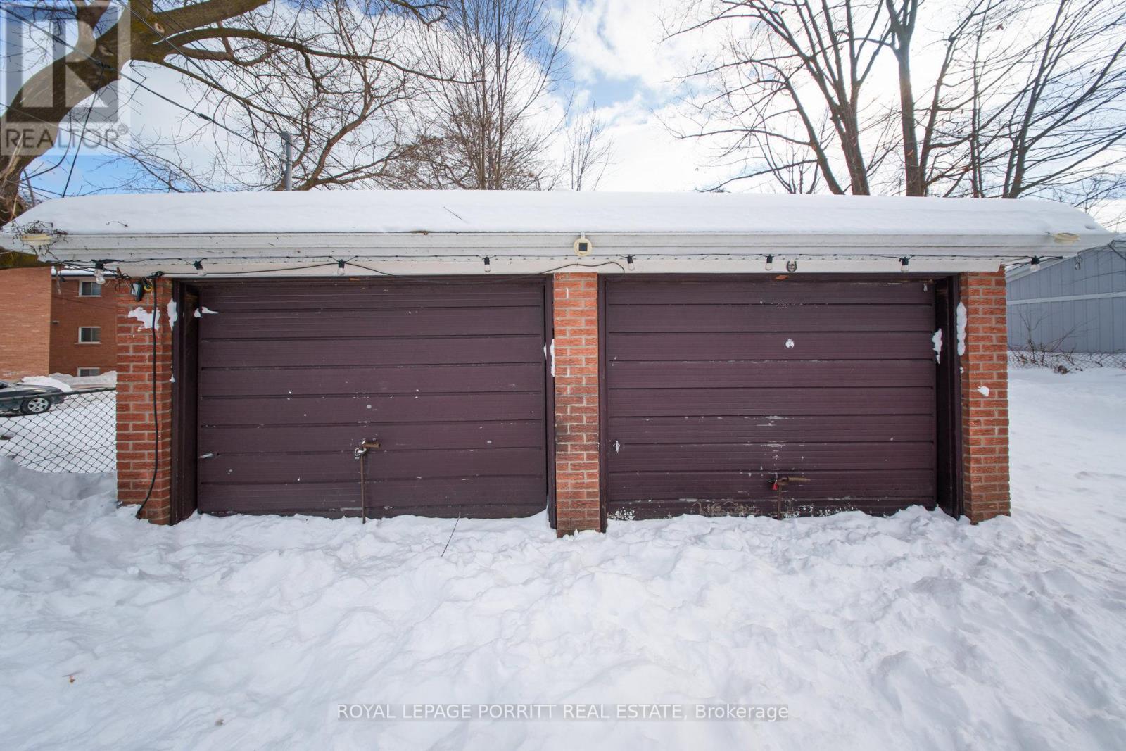 












15 MUSKOKA AVENUE

,
Toronto,




Ontario
M8W1H4

