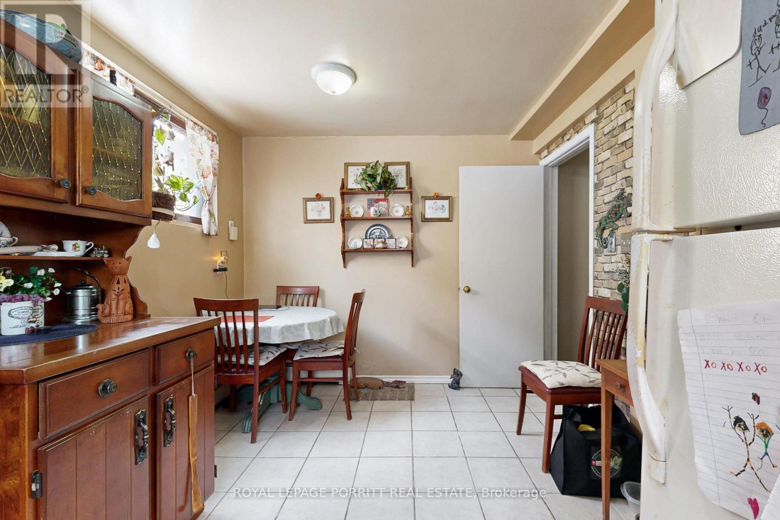 












15 MUSKOKA AVENUE

,
Toronto,




Ontario
M8W1H4

