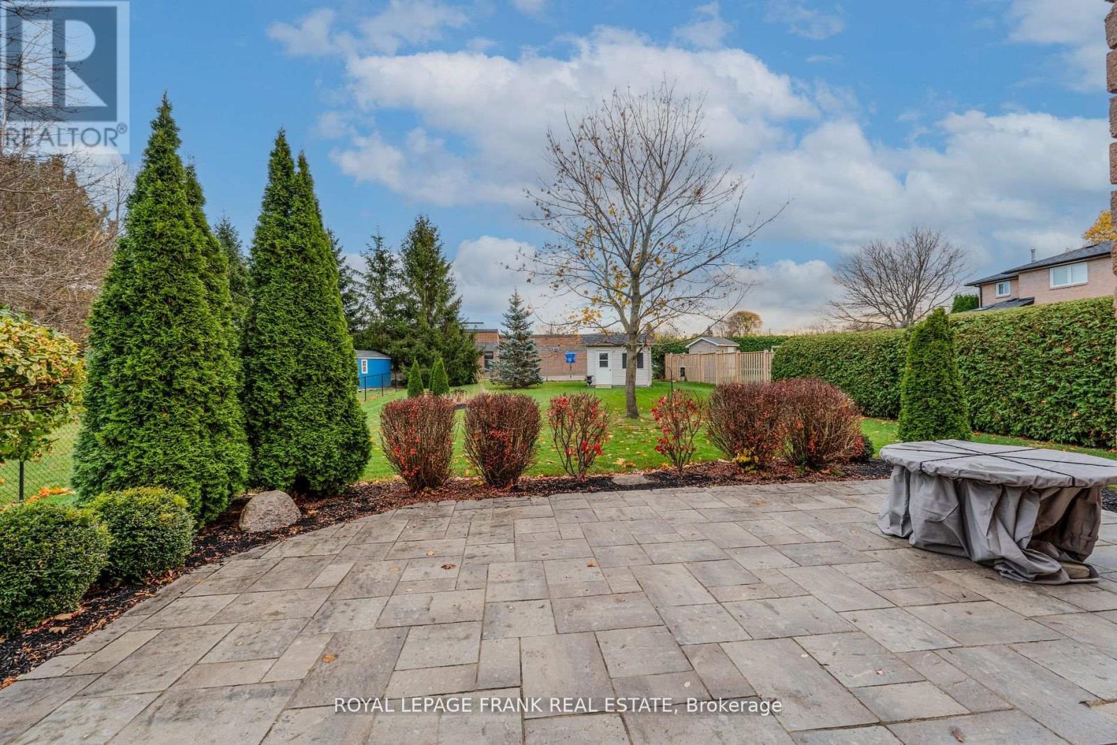 












1 DUNSFORD COURT

,
Kawartha Lakes (Lindsay),




Ontario
K9V5T3

