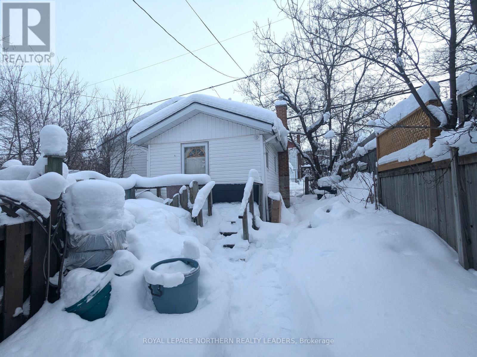 












236 TAMARACK STREET

,
Timmins (TNE - Hill District),




Ontario
P4N6R1


