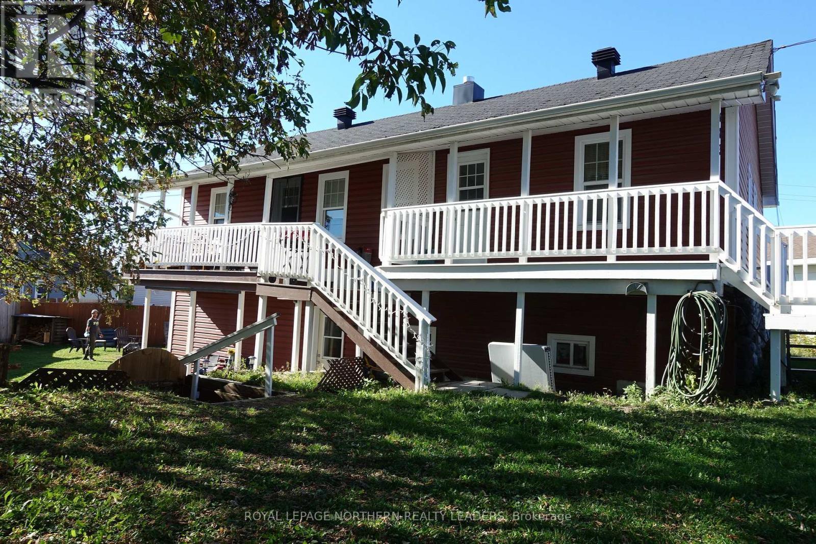 












683 LEMIEUX AVENUE

,
Timmins (MTJ - Main Area),




Ontario
P4N3W8

