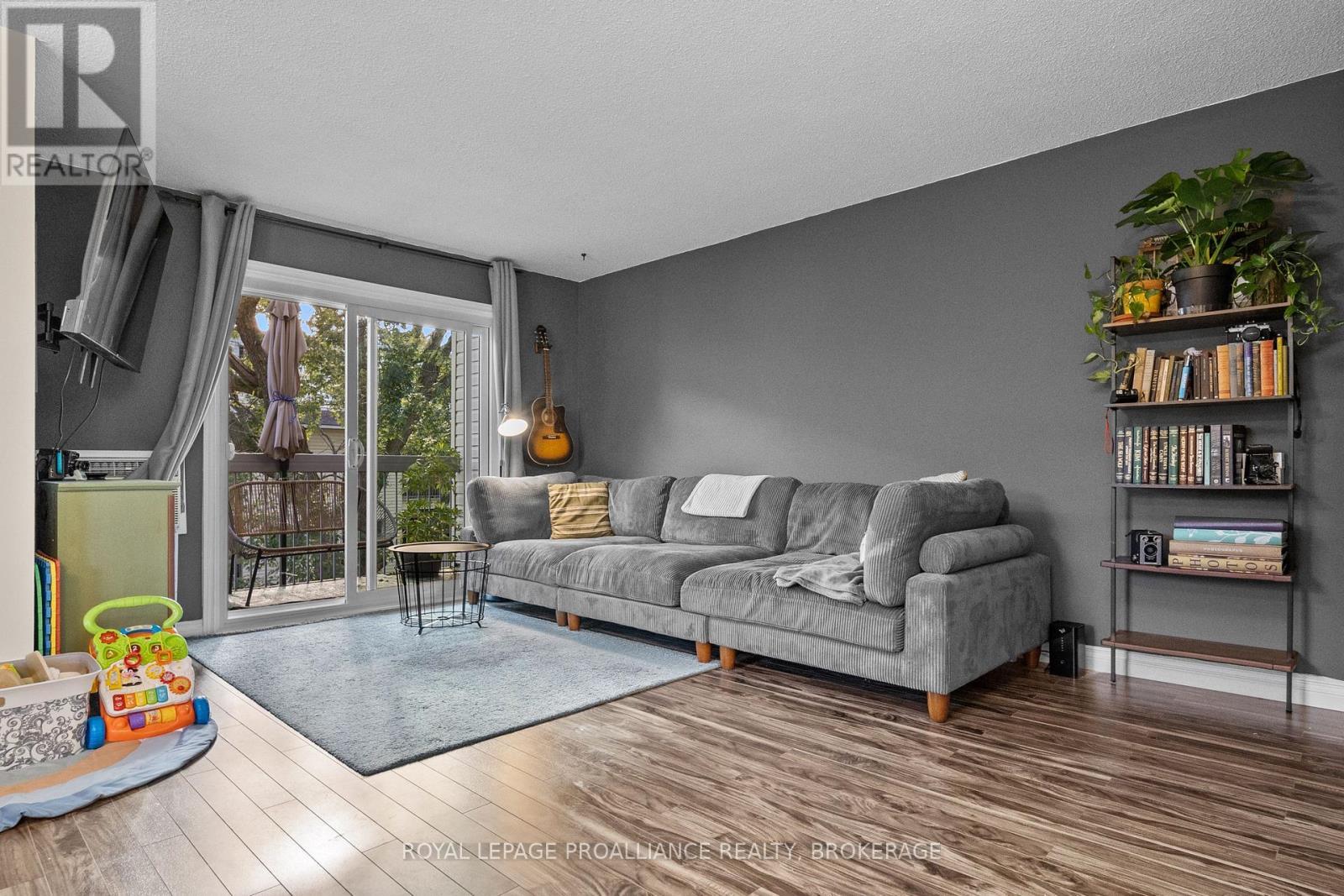 












312 - 1010 PEMBRIDGE CRESCENT

,
Kingston (North of Taylor-Kidd Blvd),




Ontario
K7P1A3

