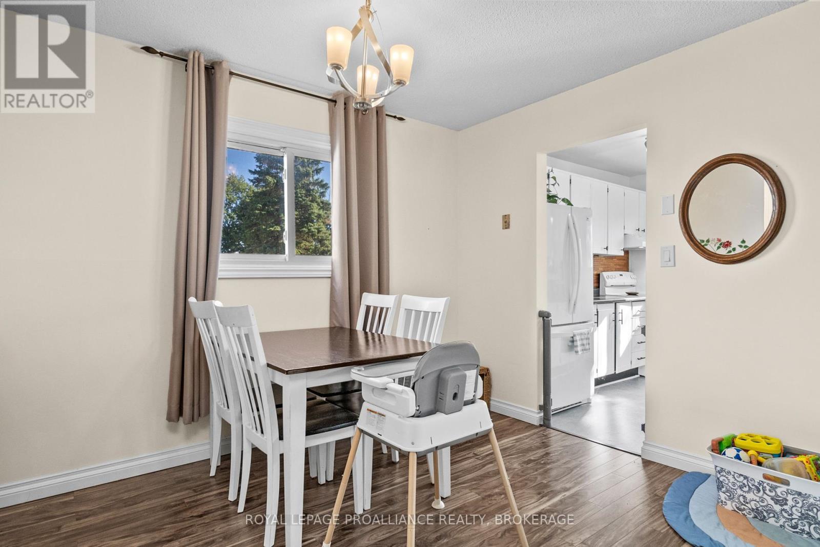 












312 - 1010 PEMBRIDGE CRESCENT

,
Kingston (North of Taylor-Kidd Blvd),




Ontario
K7P1A3

