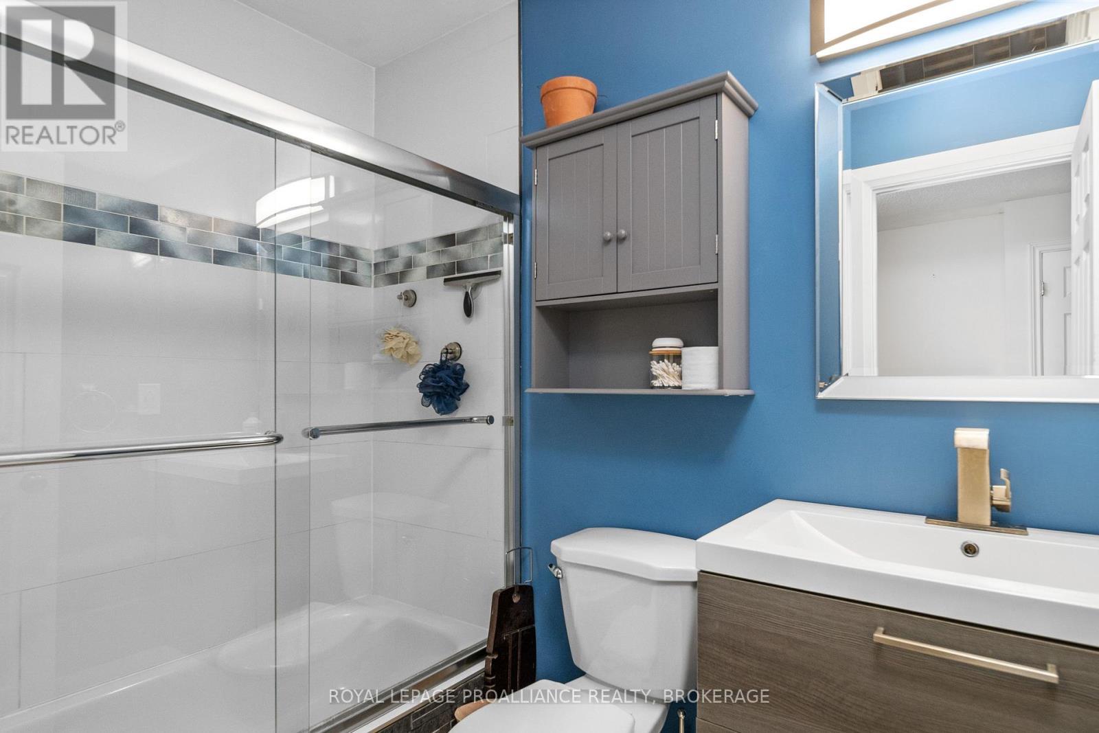 












312 - 1010 PEMBRIDGE CRESCENT

,
Kingston (North of Taylor-Kidd Blvd),




Ontario
K7P1A3


