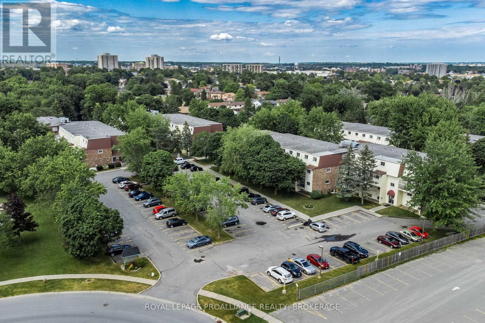 












312 - 1010 PEMBRIDGE CRESCENT

,
Kingston (North of Taylor-Kidd Blvd),




Ontario
K7P1A3

