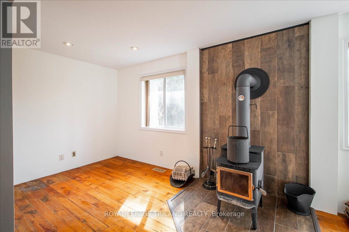 












258 MAIN STREET

,
Southwest Middlesex (Glencoe),




Ontario
N0L1M0

