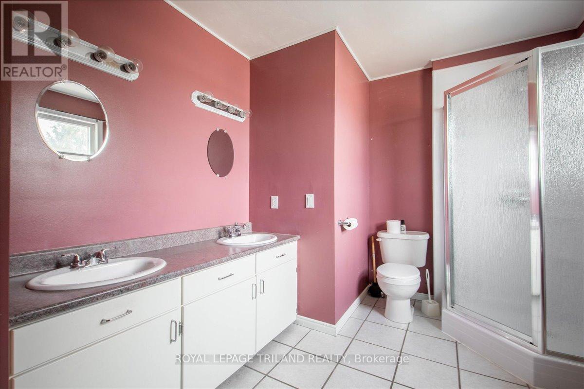 












258 MAIN STREET

,
Southwest Middlesex (Glencoe),




Ontario
N0L1M0

