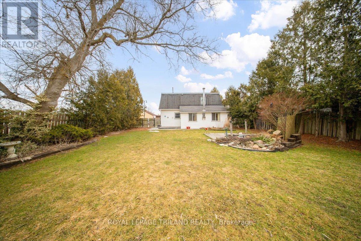 












258 MAIN STREET

,
Southwest Middlesex (Glencoe),




Ontario
N0L1M0

