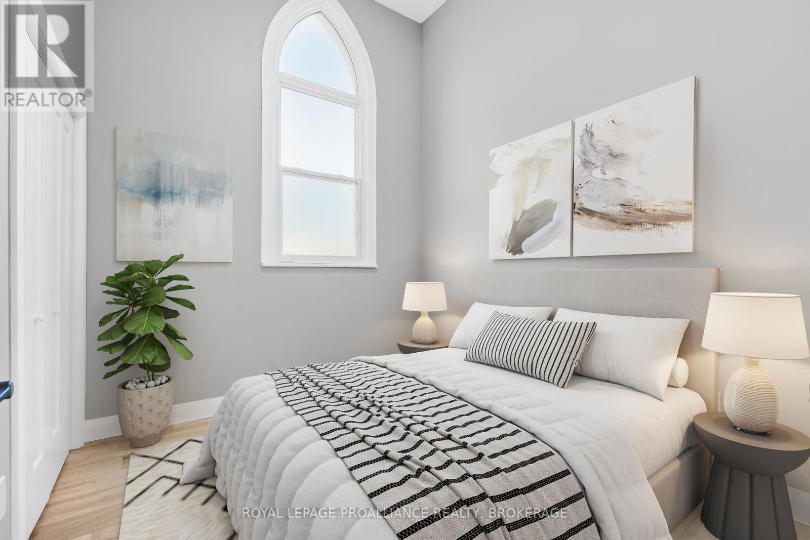 












299 ARTHUR STREET

,
Gananoque,




Ontario
K7G1B3

