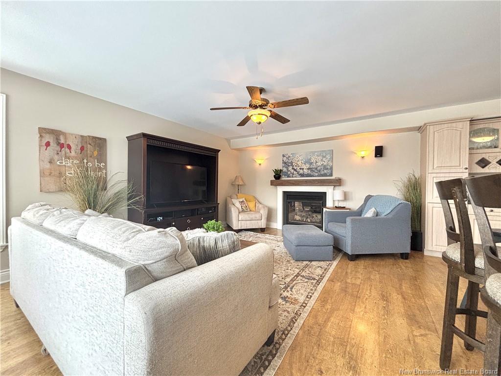 









720


Assumption

,
Bathurst,




NB
E2A 2V7

