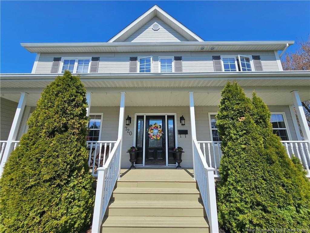 









720


Assumption

,
Bathurst,




NB
E2A 2V7

