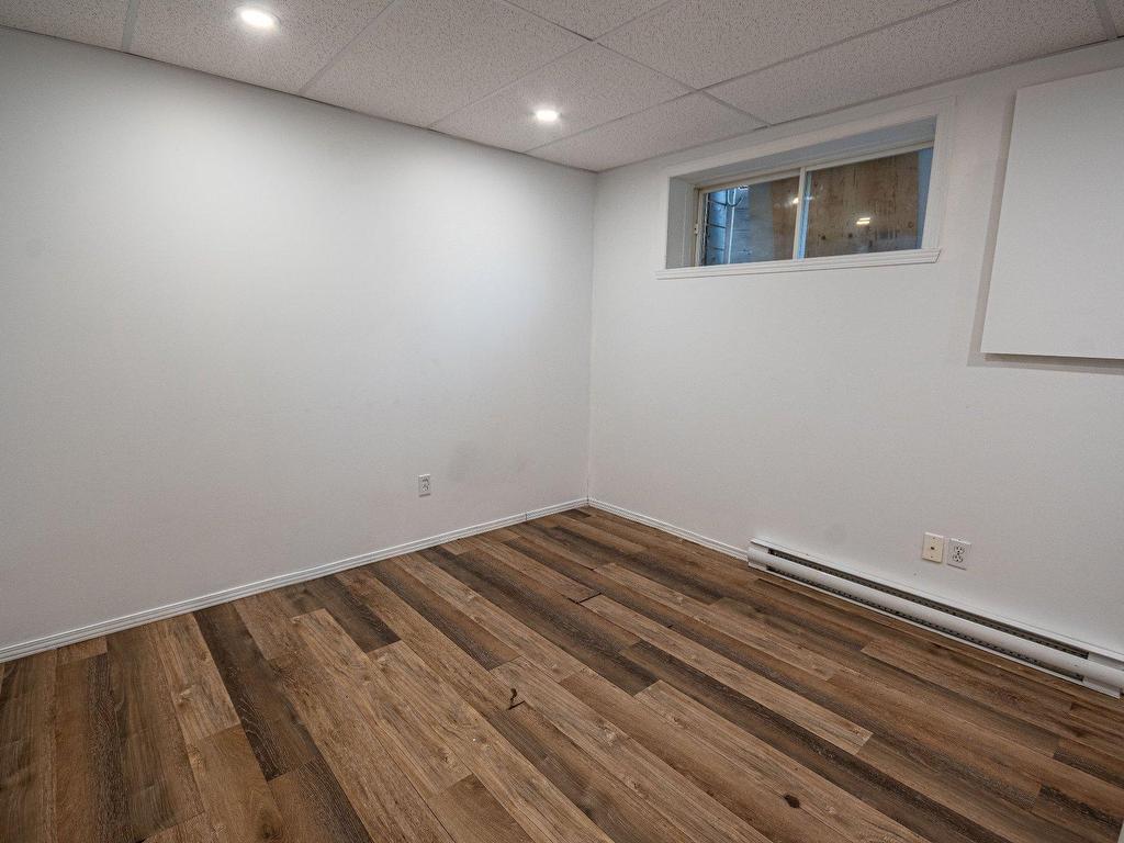 









210


Place Roy

,
Saint-Zotique,




QC
J0P1Z0

