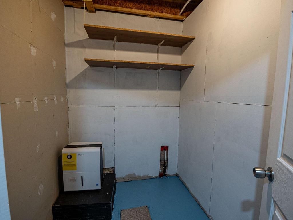 









210


Place Roy

,
Saint-Zotique,




QC
J0P1Z0


