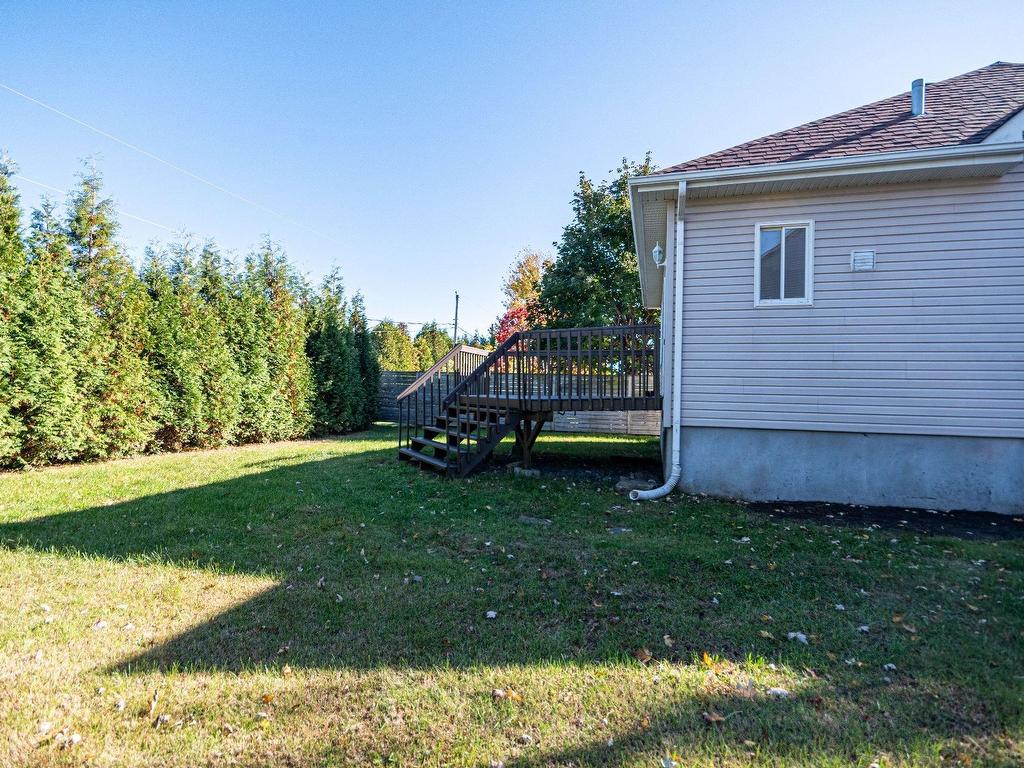 









210


Place Roy

,
Saint-Zotique,




QC
J0P1Z0


