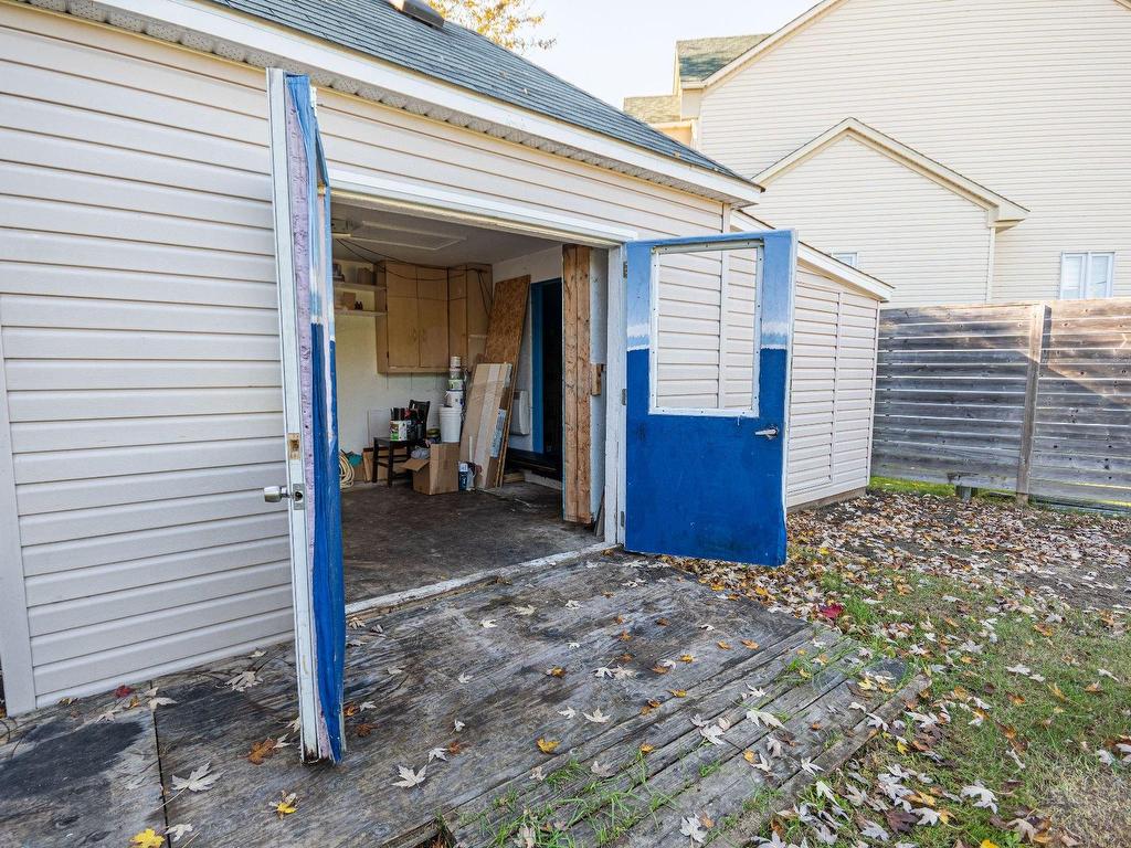 









210


Place Roy

,
Saint-Zotique,




QC
J0P1Z0

