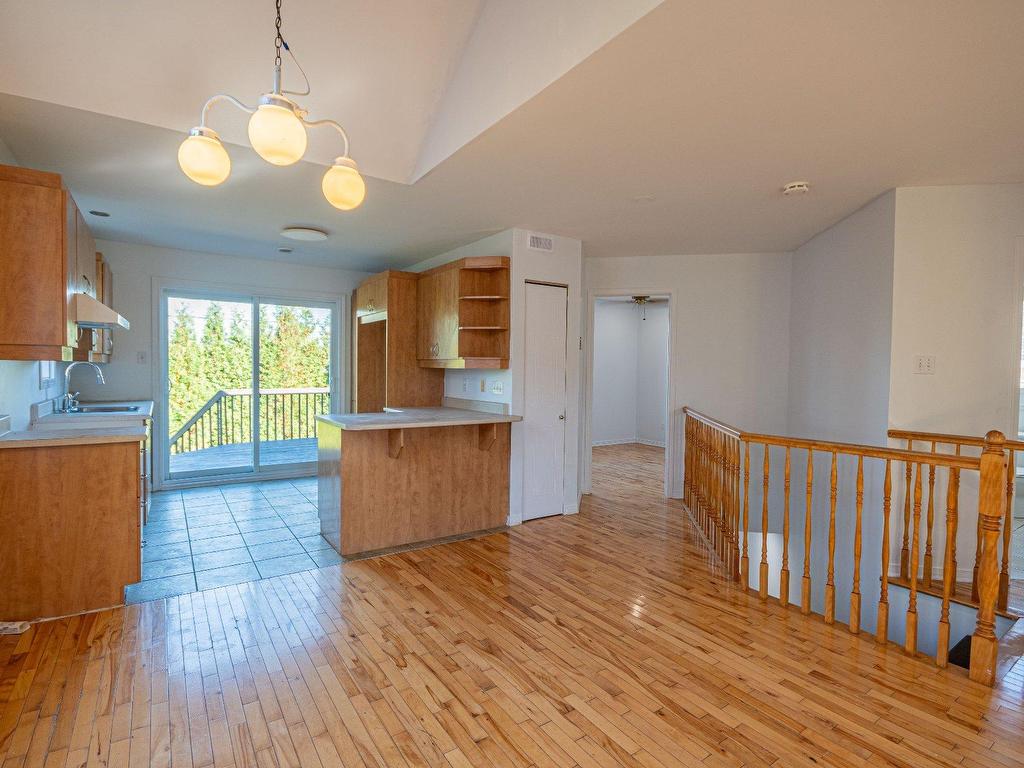 









210


Place Roy

,
Saint-Zotique,




QC
J0P1Z0

