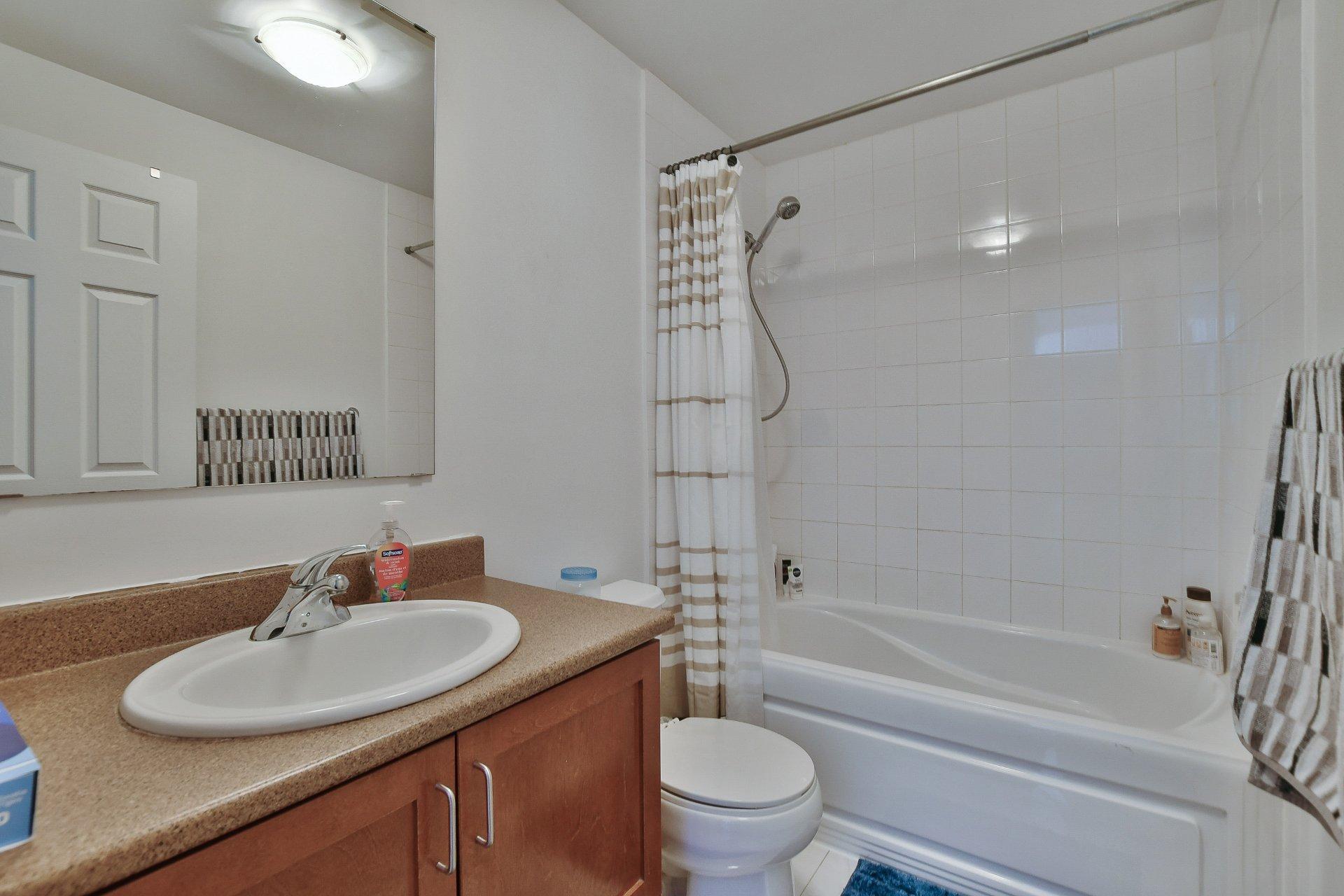 









795


1re Avenue

, 114,
Montréal (Lachine),




QC
H8S4M1

