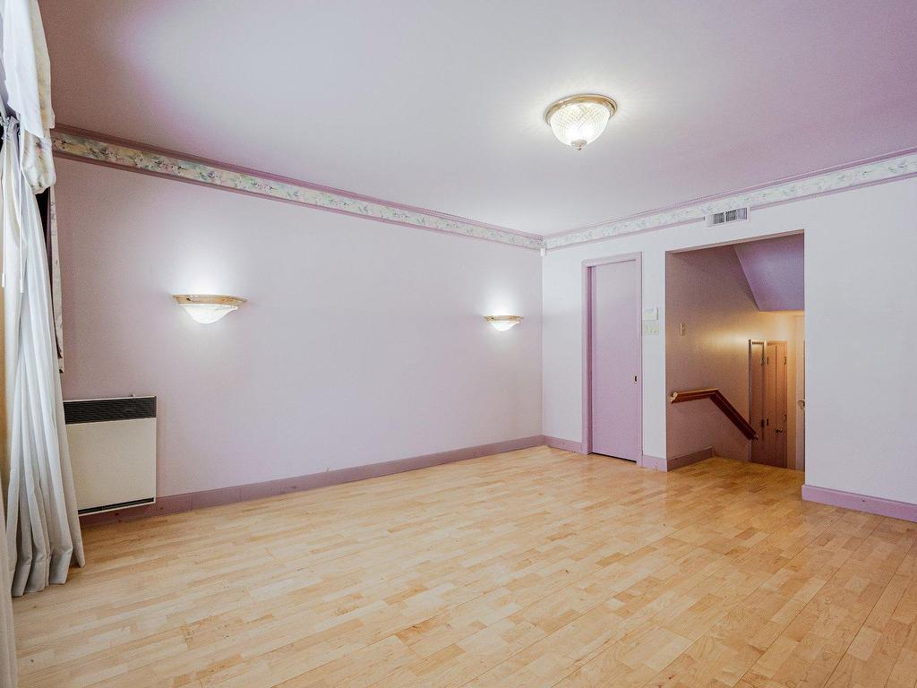 









405


Rue Victoria

,
Sherbrooke (Les Nations),




QC
J1H3J3

