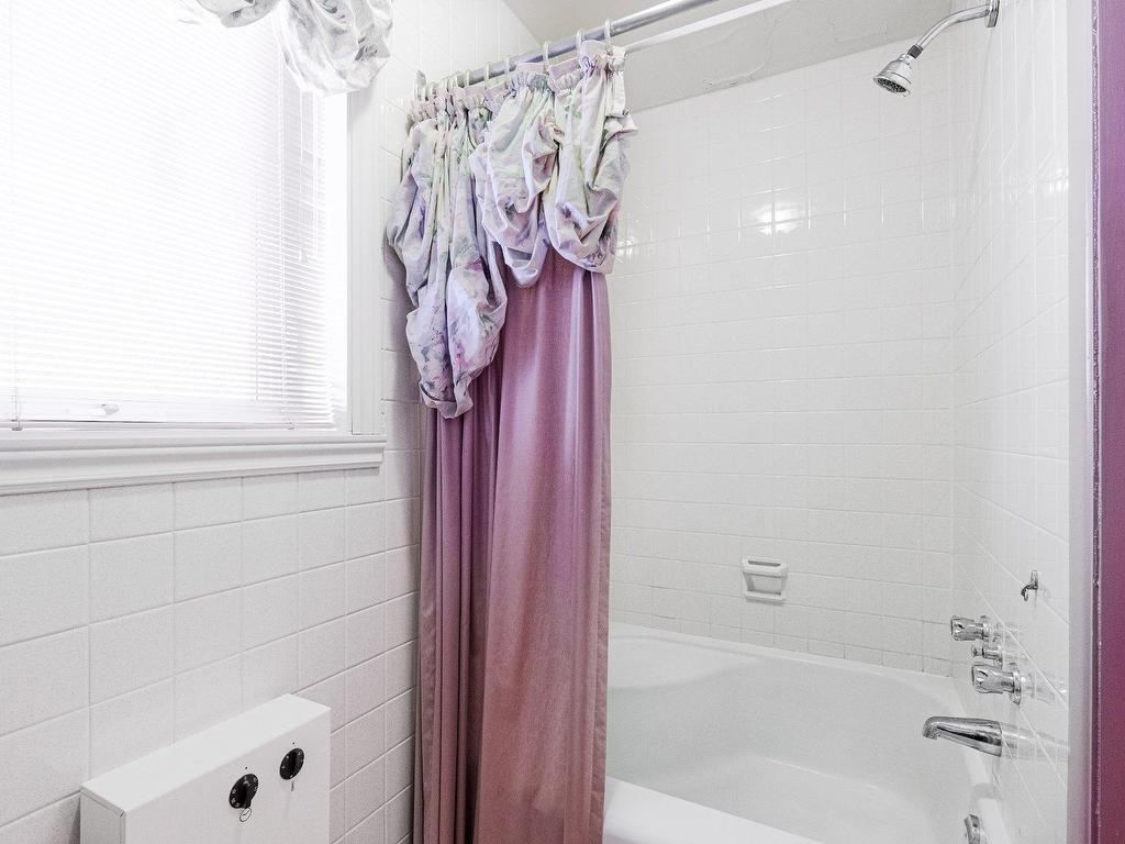 









405


Rue Victoria

,
Sherbrooke (Les Nations),




QC
J1H3J3


