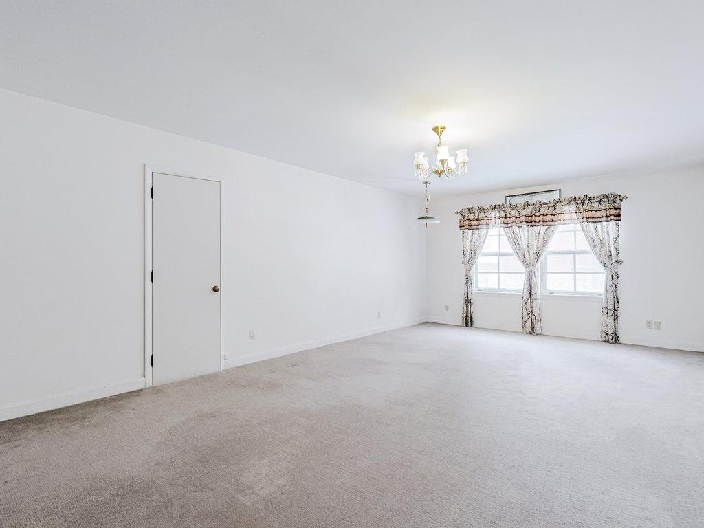 









405


Rue Victoria

,
Sherbrooke (Les Nations),




QC
J1H3J3

