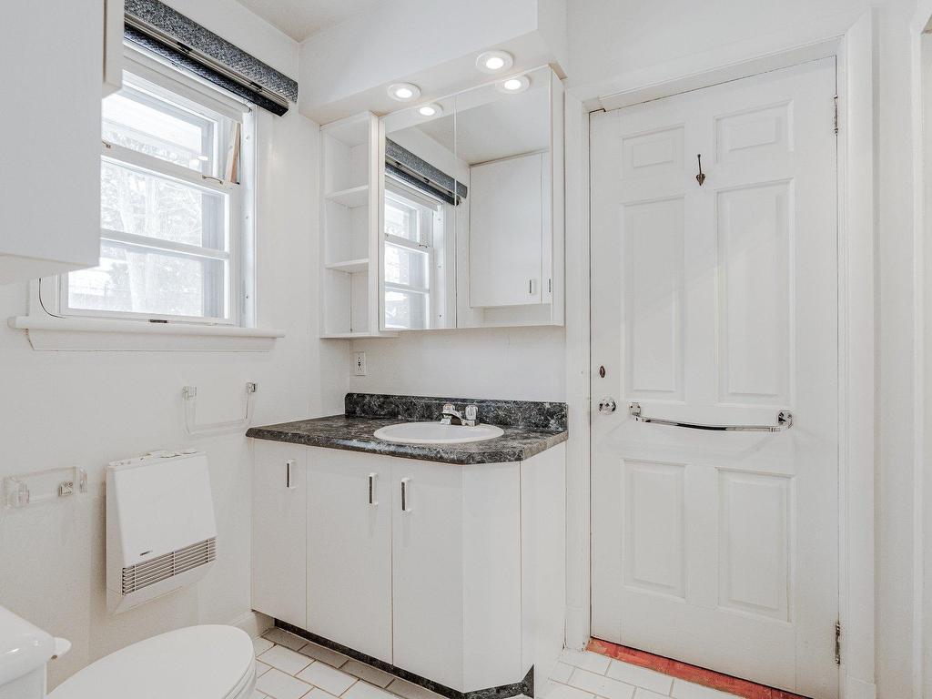 









405


Rue Victoria

,
Sherbrooke (Les Nations),




QC
J1H3J3

