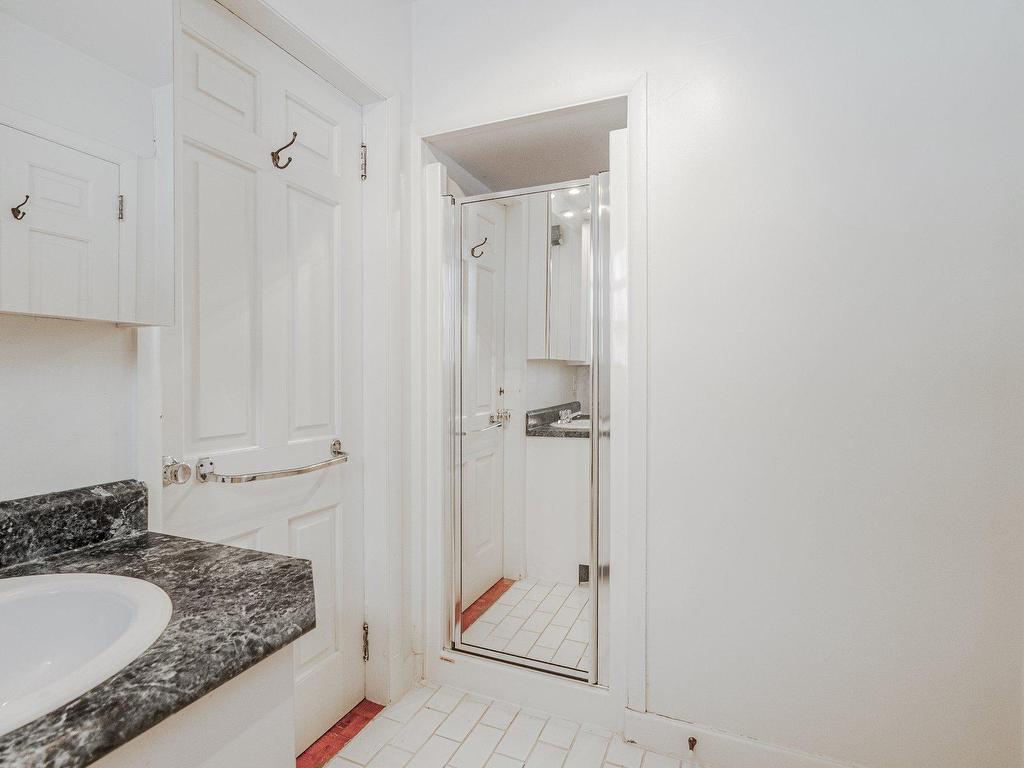 









405


Rue Victoria

,
Sherbrooke (Les Nations),




QC
J1H3J3


