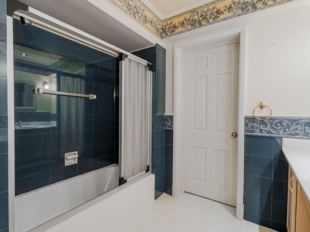 









405


Rue Victoria

,
Sherbrooke (Les Nations),




QC
J1H3J3

