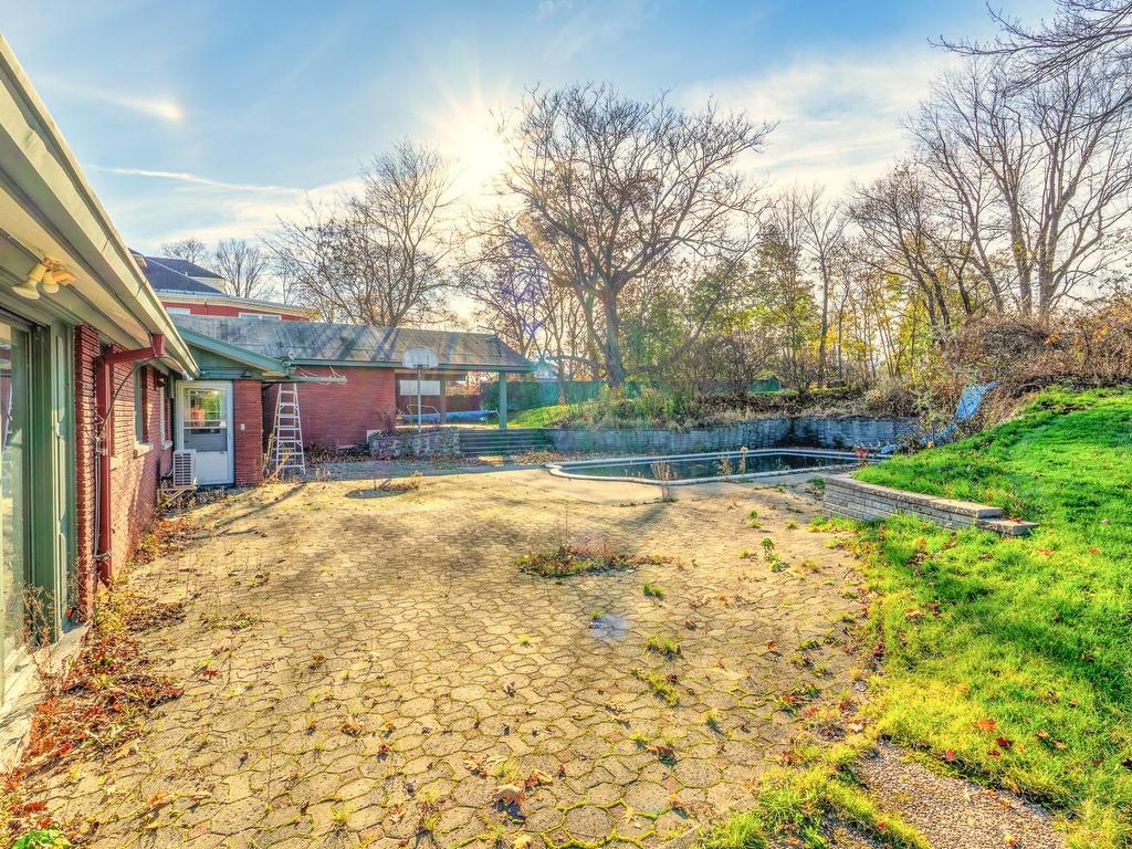 









405


Rue Victoria

,
Sherbrooke (Les Nations),




QC
J1H3J3

