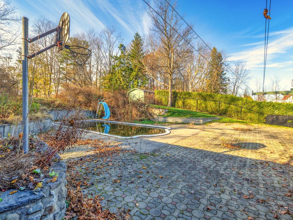 









405


Rue Victoria

,
Sherbrooke (Les Nations),




QC
J1H3J3

