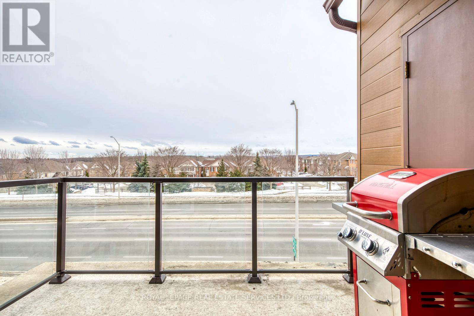 












302 - 2393 BRONTE ROAD

,
Oakville,




Ontario
L6M1P5

