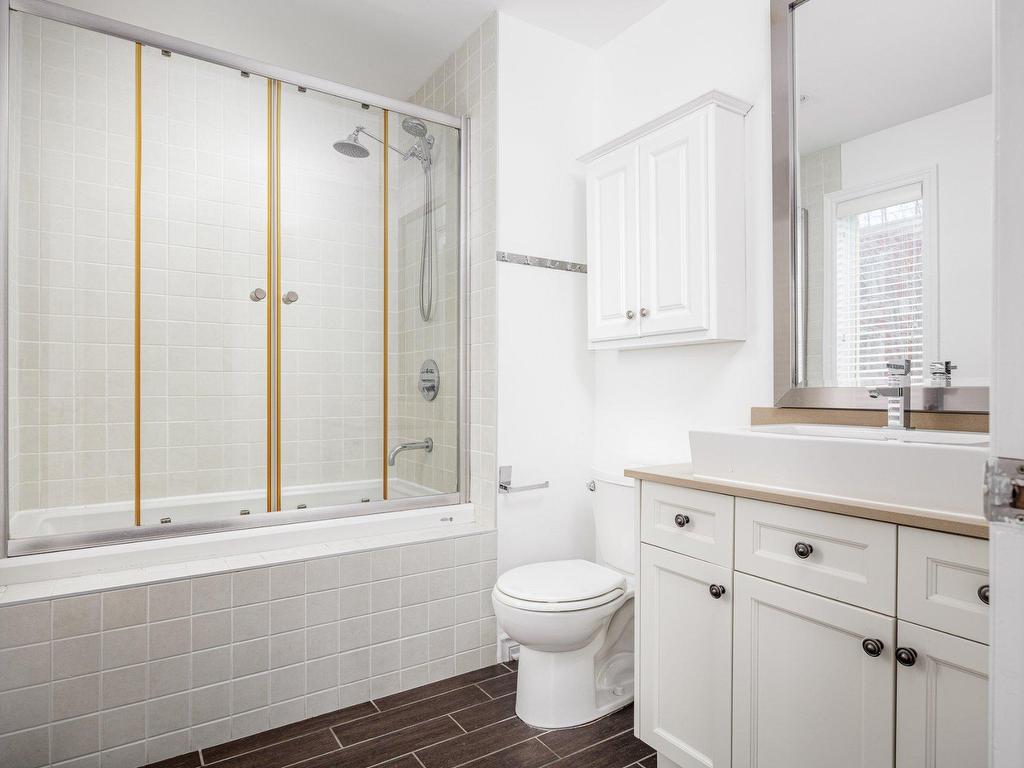 









4363


Boul. Décarie

,
Montréal (Côte-des-Neiges/Notre-Dame-de-Grâce),




QC
H4A3K4

