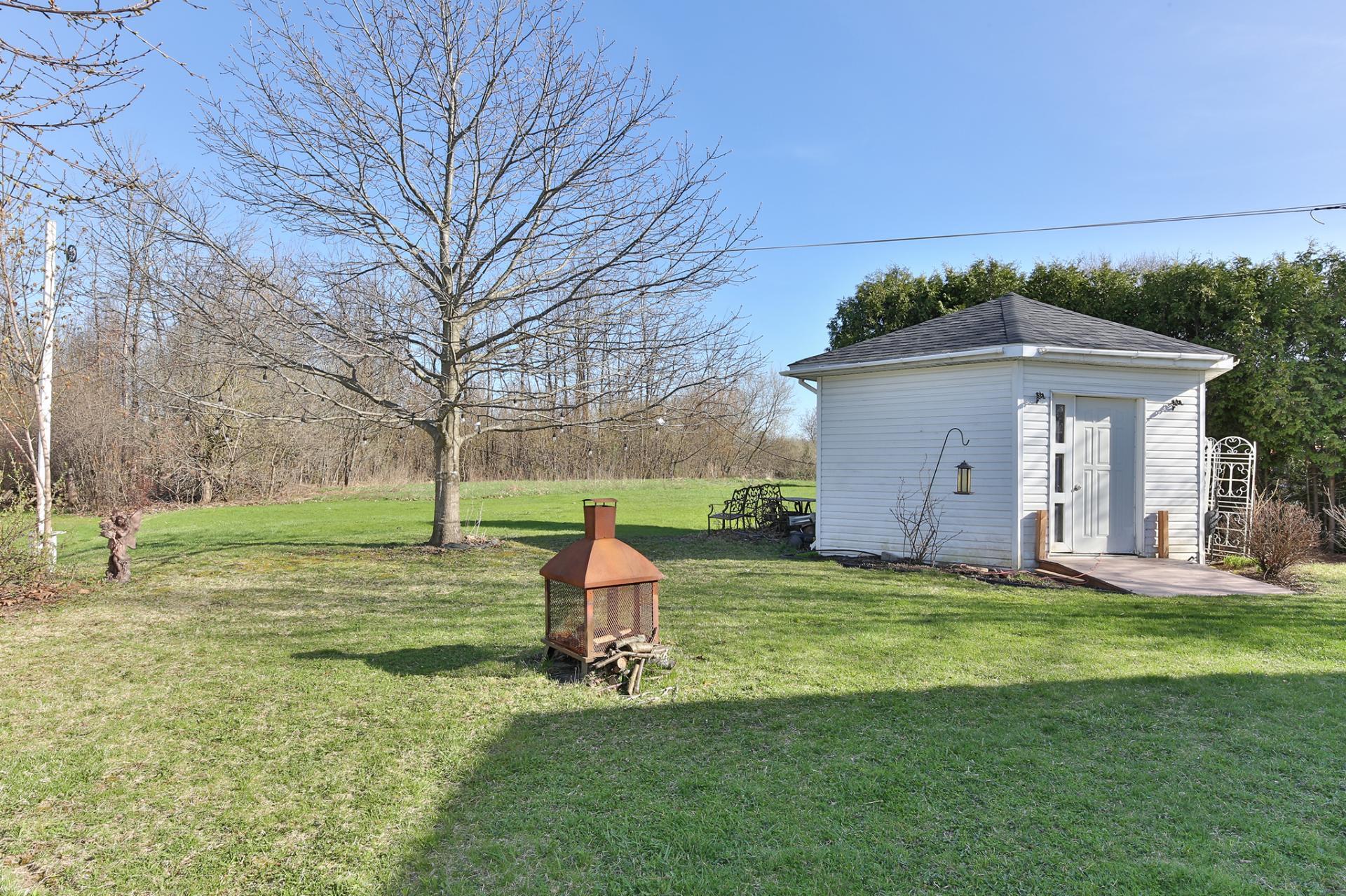 









290


Rue Baillargeon

,
Saint-Jean-sur-Richelieu,




QC
J2W2E7

