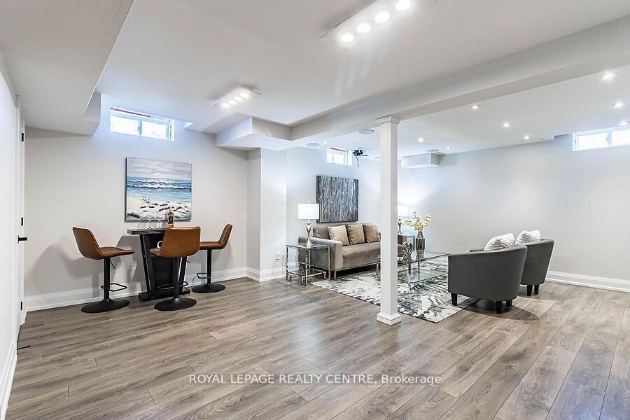 









3


Lake Louise

Drive,
Brampton,




ON
L6X 4W5


