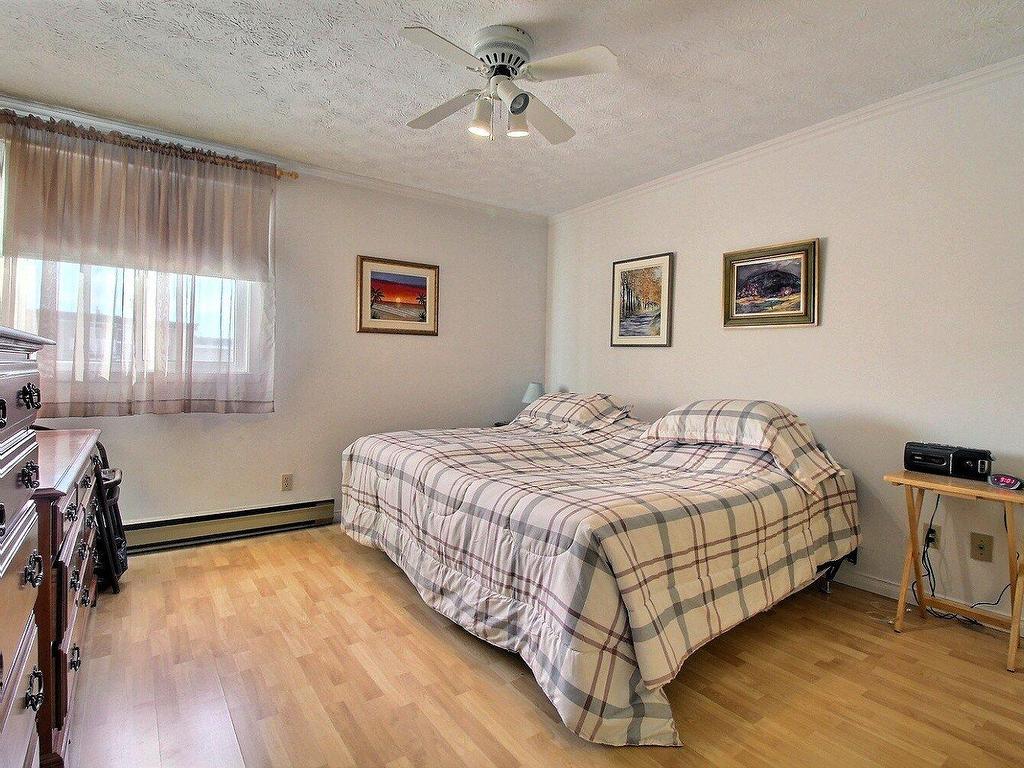









880


Rue de Nemours

, 27,
Québec (Charlesbourg),




QC
G1H7B3

