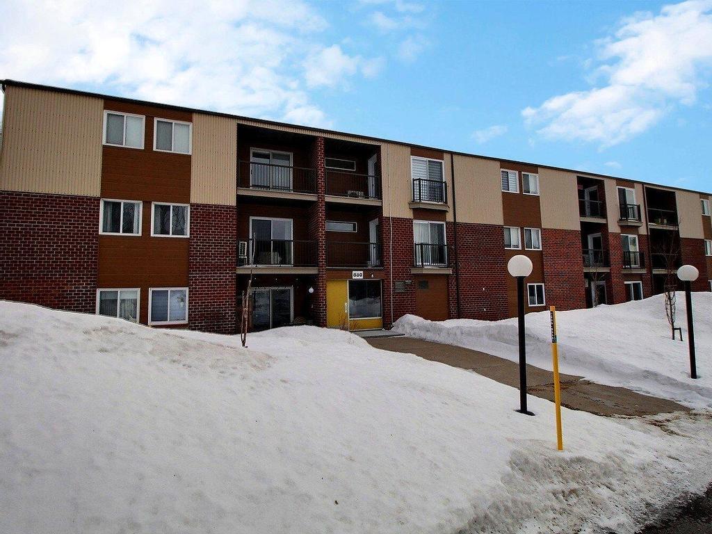









880


Rue de Nemours

, 27,
Québec (Charlesbourg),




QC
G1H7B3

