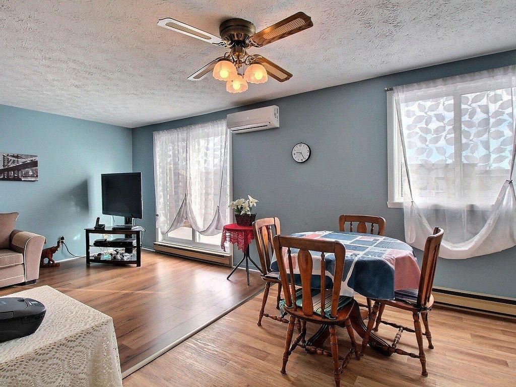 









880


Rue de Nemours

, 27,
Québec (Charlesbourg),




QC
G1H7B3

