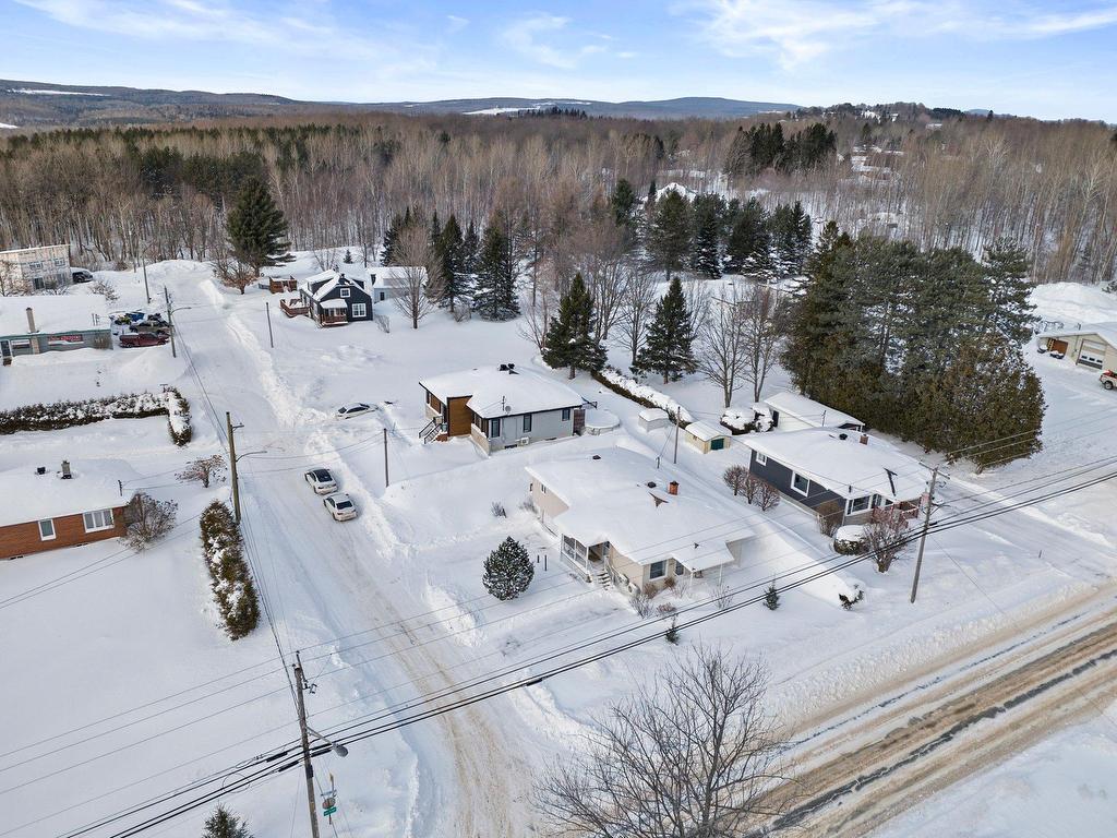 









145


Boul. Coakley

,
Val-des-Sources,




QC
J1T1A4

