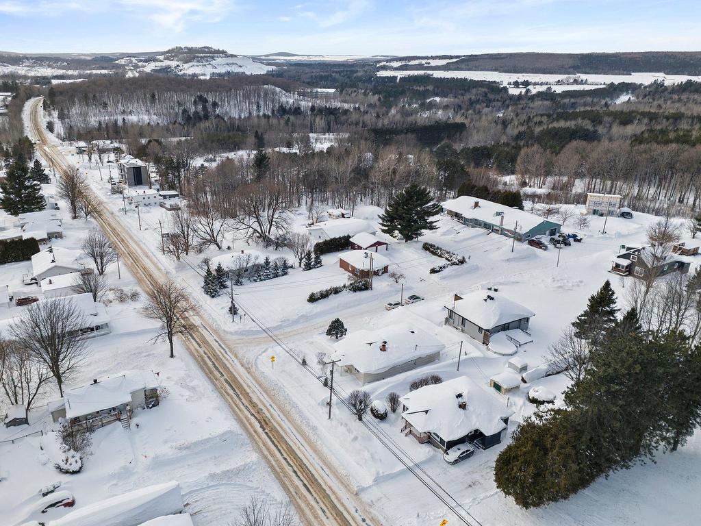 









145


Boul. Coakley

,
Val-des-Sources,




QC
J1T1A4

